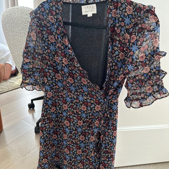 Lost + Wander floral dress, size S, barely worn - Picture 2 of 5